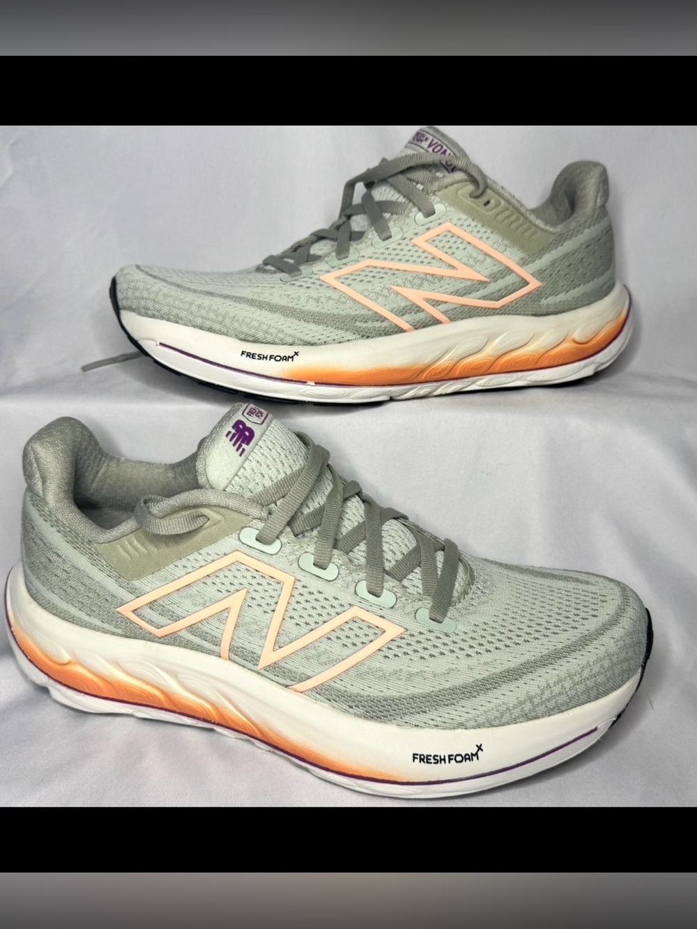 New Balance Women's Sneakers - Light Gray with Peach Accents